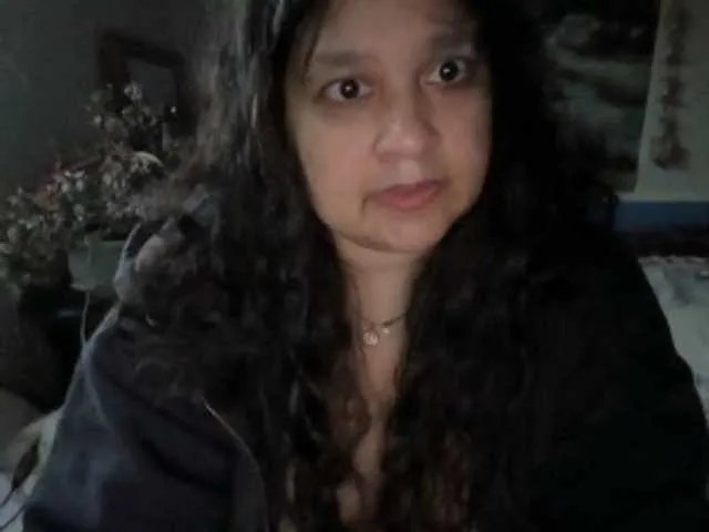 DUMBHOEMELANIE on BongaCams