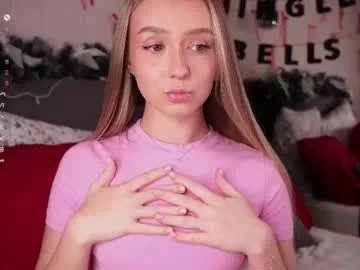 alodiaacomb on Chaturbate