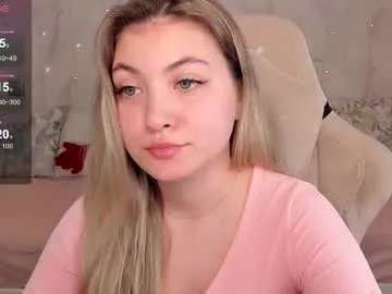 angel__grace — GOAL: Stand up and show cute outfit [17 tokens remaining] Welcome to my room! #new #nonude #shy #blonde #petite