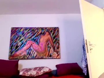 lindalovesexy on Chaturbate