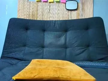 Freechat malcompierce on Chaturbate