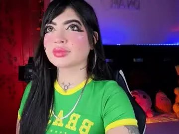 queenlamia on Chaturbate