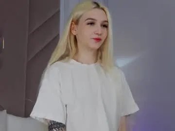 saramist on Chaturbate