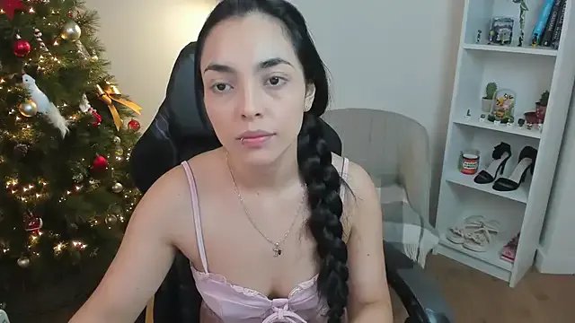 _BellaEvans_ on StripChat