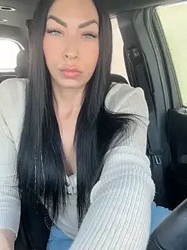 annablisss — Squirt on roof f parking garage