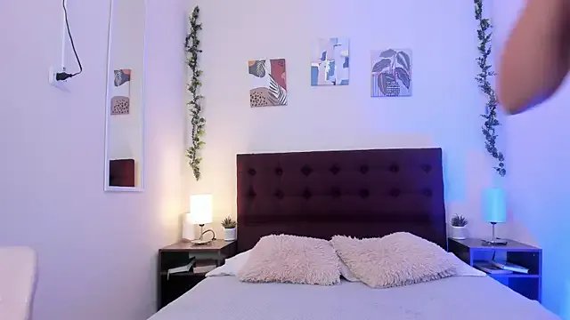 Athompzon on StripChat