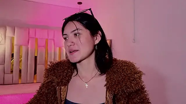 Brandy_collinss — deep throat full saliva in my pussy