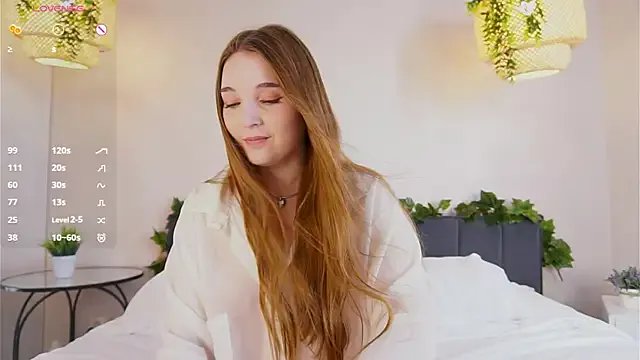 Freechat ConstanceHelms on StripChat