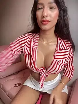 DulceLenns on StripChat