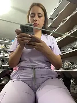 GiaDuque on StripChat