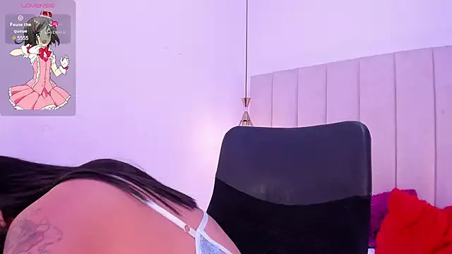 Gina_Kurt on StripChat