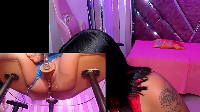 Gina_Kurt on StripChat