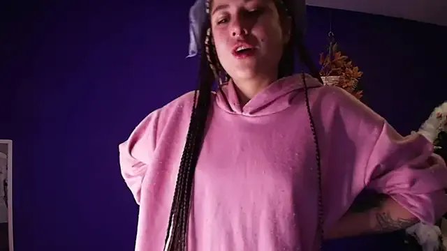 Hellen_dumont on StripChat