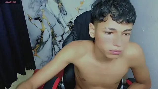 Im_david02 on StripChat