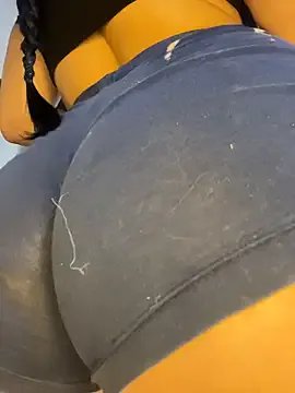 Im_Saraaaa — Plug anal