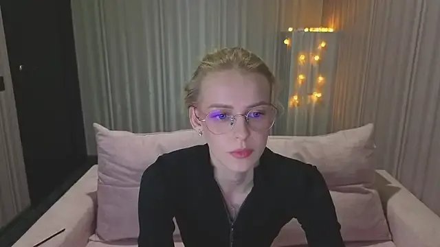 kittie_like18's avatar