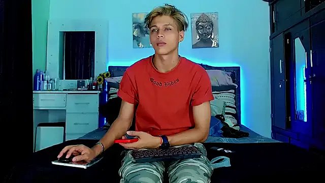 Liamscott_ on StripChat