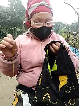 Freechat Libami246 on StripChat