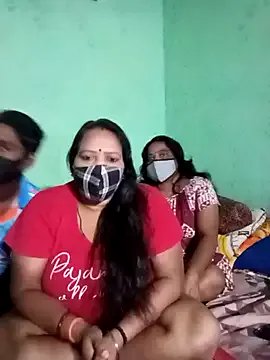 LoveOnStream on StripChat