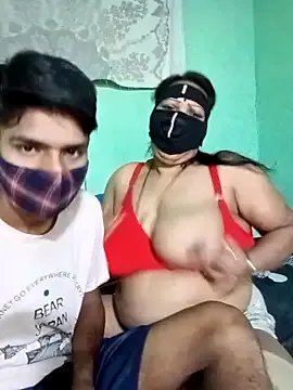 LoveOnStream on StripChat