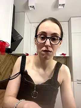 MartiniiSelenna on StripChat