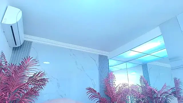 MayaBaker on StripChat 