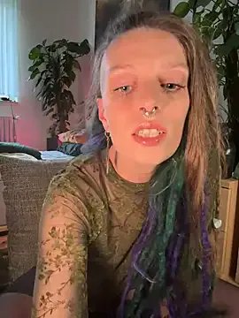 MenaDreadfull on StripChat