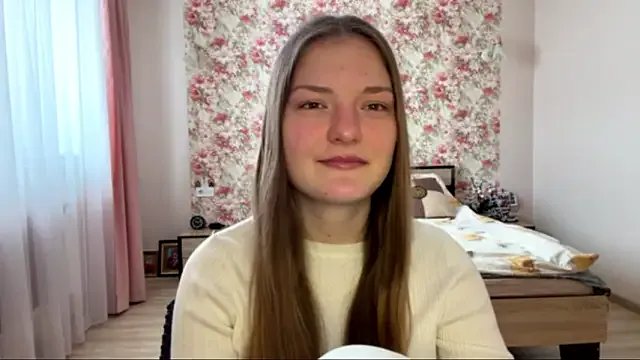 Milayouknow — Play with hair