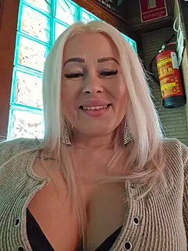 MILFBARBY — Make me squirt in caffe shop