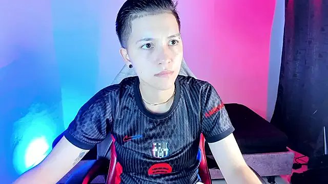 nicocoox on StripChat