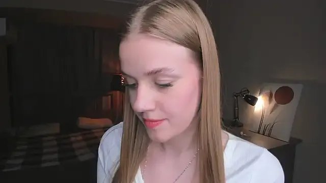 OdellaFrake on StripChat