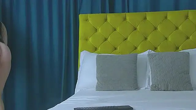 RubyHills on StripChat