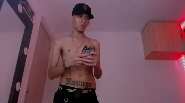 Samuel_Suarez on StripChat