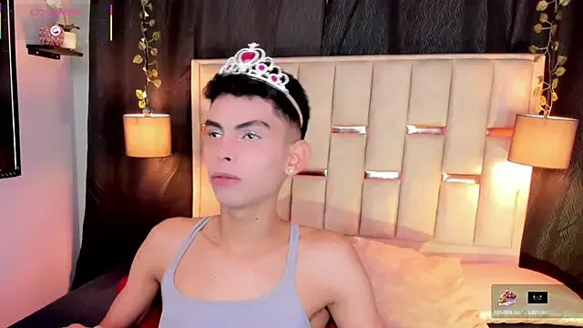 Freechat sky_jules on StripChat