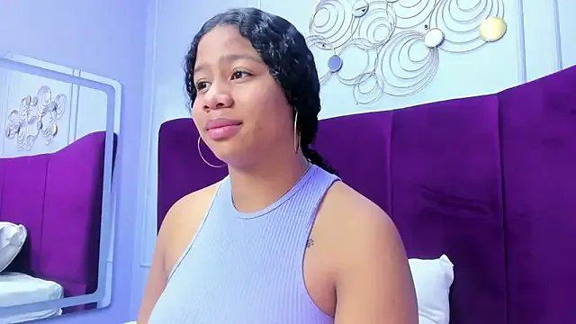 Sofi_Fox_ on StripChat