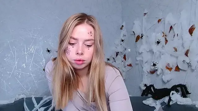 sofiaa_here on StripChat