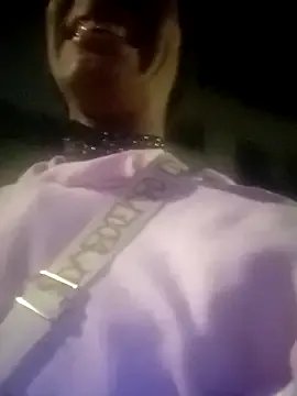 Strella_ferrera on StripChat