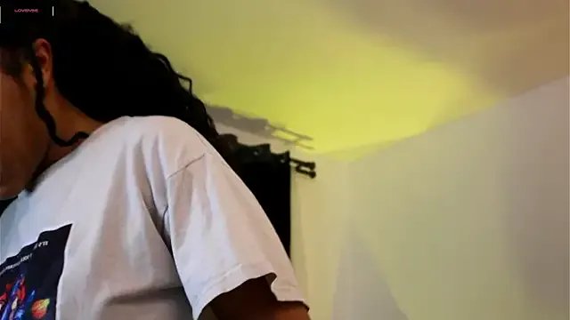 Valeriestyle on StripChat