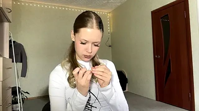 ZaidaSchwarten on StripChat