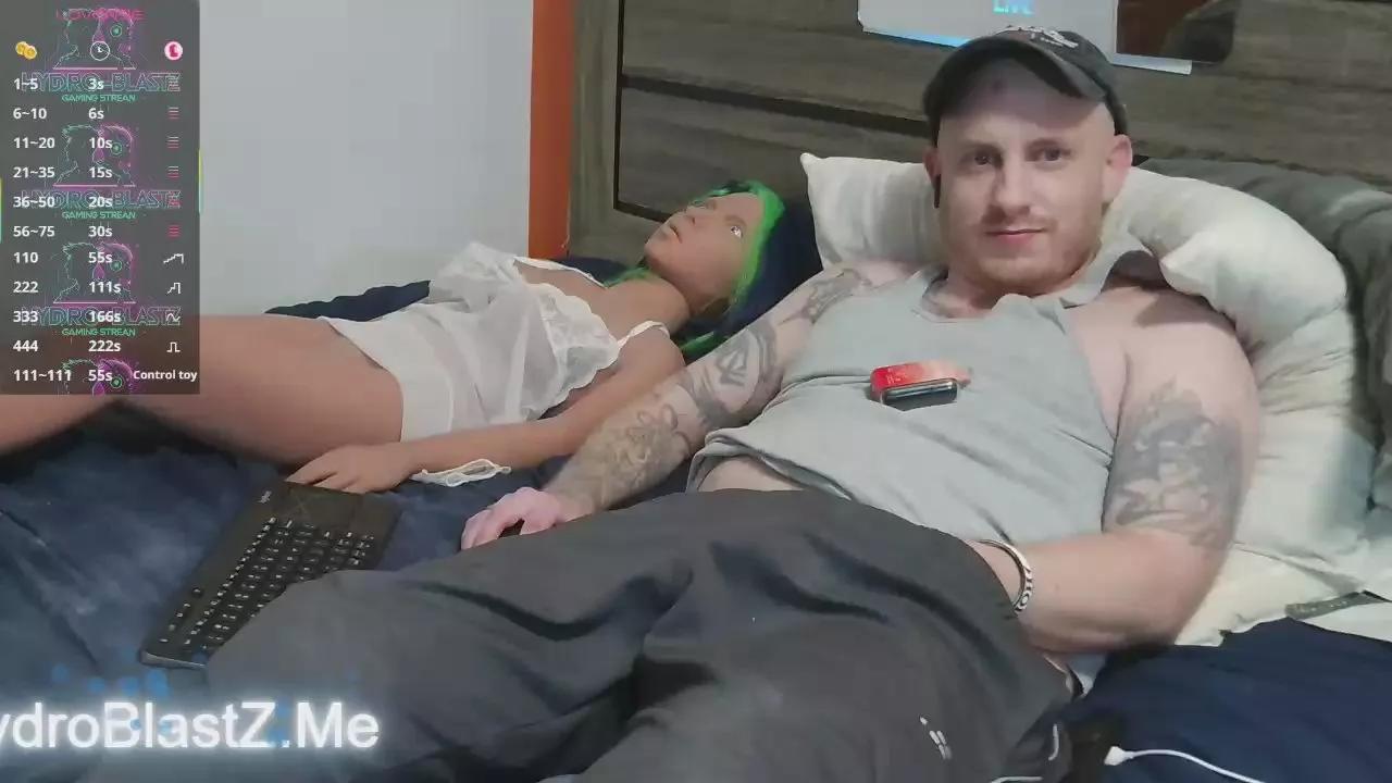 Photos of hydro_blastz from Cam4 is Freechat
