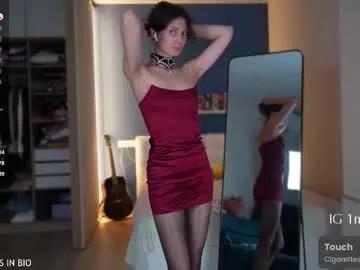 Unleash your urge for fetish cams livestreamers with our pick of steaming hot models, versed in the art of seduction and indulgence.