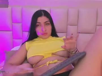 Unleash your urge for fetish cams livestreamers with our pick of steaming hot models, versed in the art of seduction and indulgence.