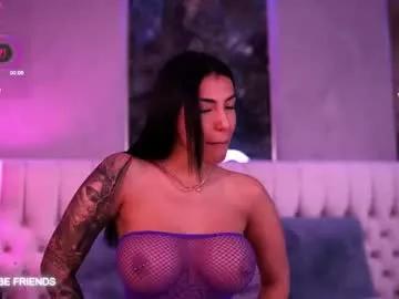 Unleash your urge for fetish cams livestreamers with our pick of steaming hot models, versed in the art of seduction and indulgence.