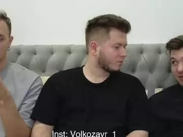 Unleash your urge for fetish cams livestreamers with our pick of steaming hot models, versed in the art of seduction and indulgence.