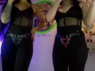 Unleash your urge for fetish cams livestreamers with our pick of steaming hot models, versed in the art of seduction and indulgence.