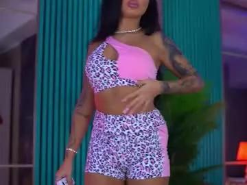 Unleash your urge for fetish cams livestreamers with our pick of steaming hot models, versed in the art of seduction and indulgence.