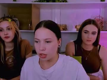 Unleash your urge for fetish cams livestreamers with our pick of steaming hot models, versed in the art of seduction and indulgence.