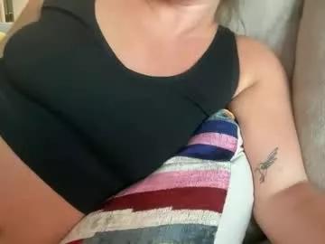 blondieslutt from Chaturbate is Freechat