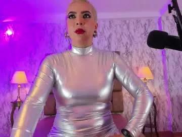 Unleash your urge for fetish cams livestreamers with our pick of steaming hot models, versed in the art of seduction and indulgence.