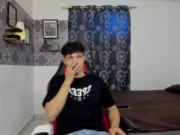 Photos of chriss_johnson from Chaturbate is Freechat